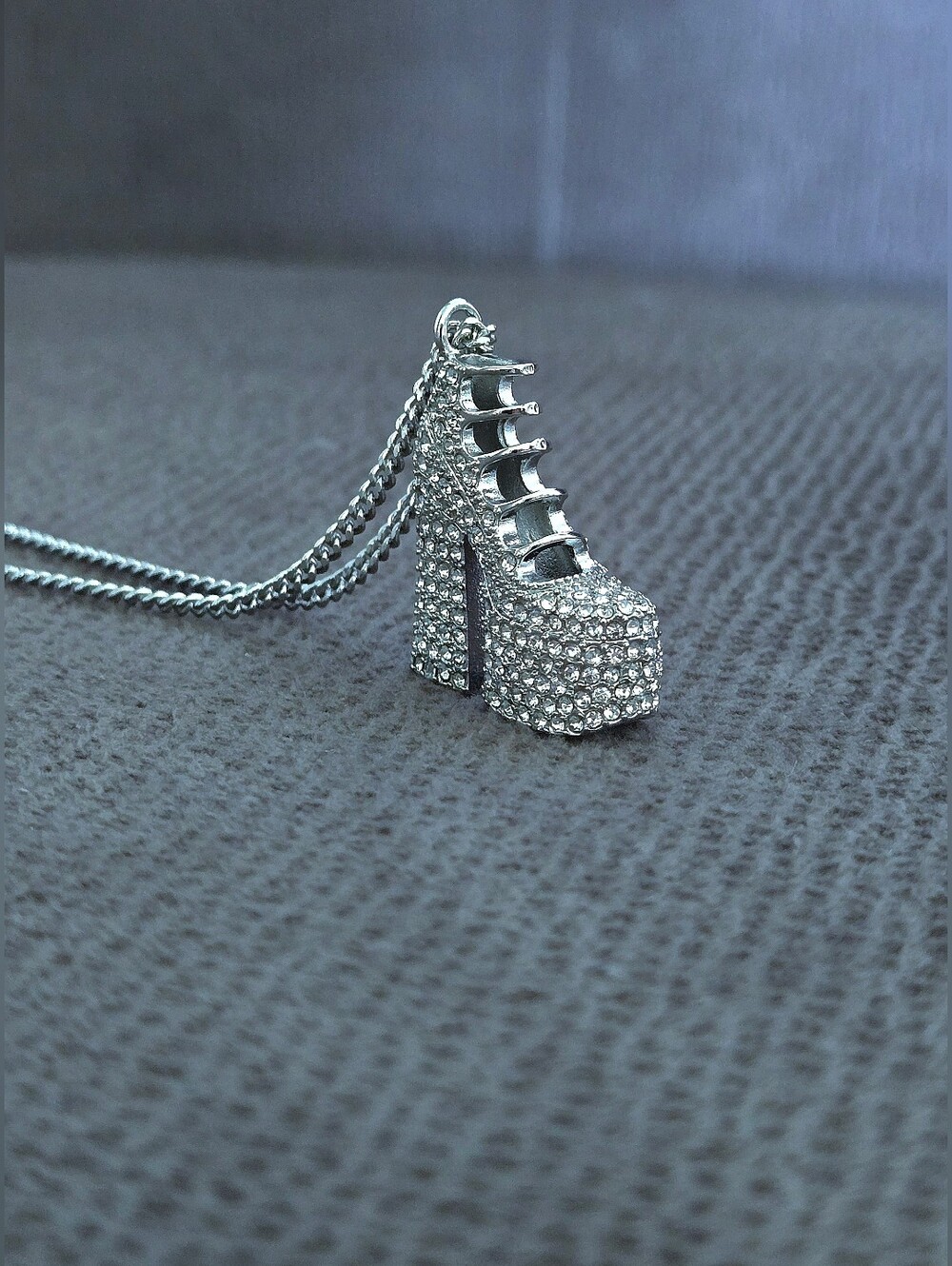 Marc Jacobs "The Pave Kiki Boot👢 Necklace" - NWT